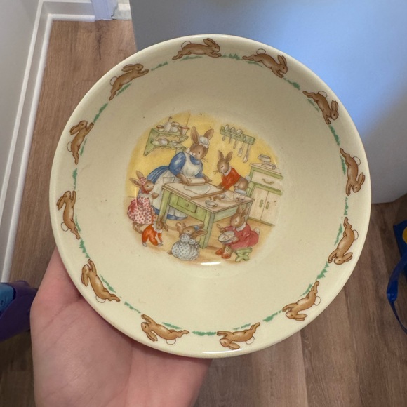 Royal Doulton Other - Vintage ROYAL DOULTON Bunnykins Piggly's Store bowl